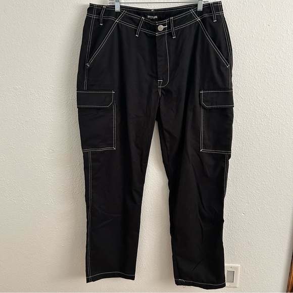 True Religion black cargo pants size 36 - Picture 2 of 7